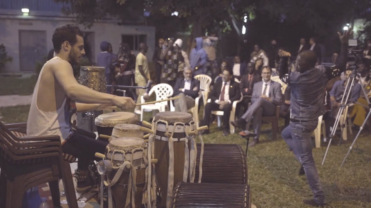 Senegalese rhythm for Sierra Leonean dancer • Ben Aylon