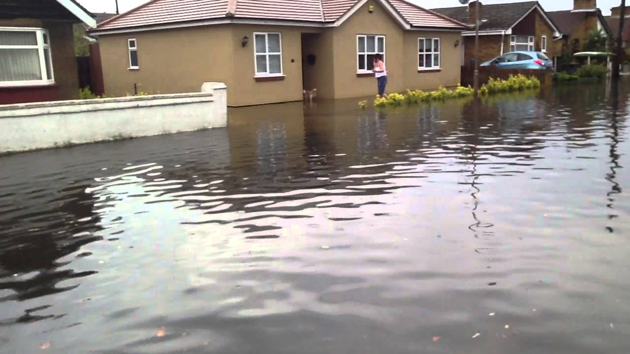 Maurice road Canvey Island floods again 20/07/2014 YouTube