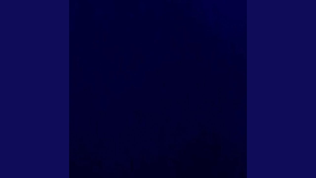 Two Shadows auf YouTube ansehen Two Shadows auf YouTube ansehen