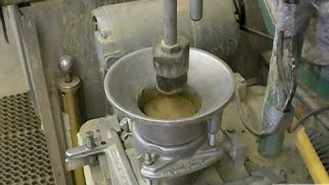 Standard Proctor Compaction Test 05