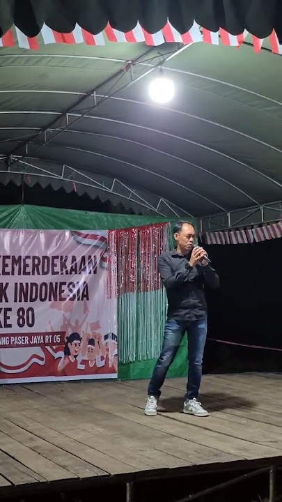 peserta karoke ter unik