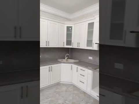 Кухонный гарнитур сделан на заказ сборка установка вырезка мойки варочный панели карниз вытяжка