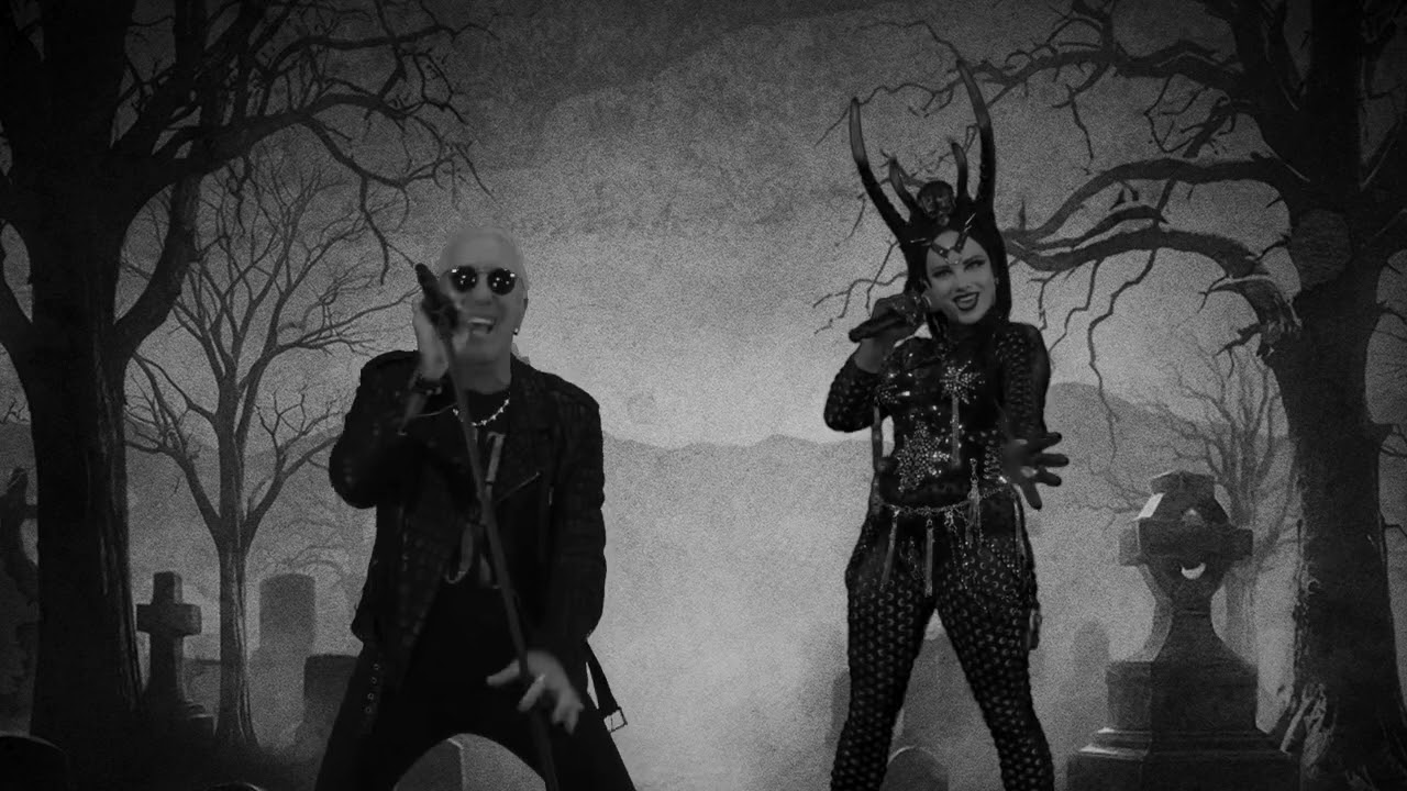 The Crypt - Ft Dee Snider - Rock Kommander - Official Video adlı videoyu YouTube'da izle The Crypt - Ft Dee Snider - Rock Kommander - Official Video adlı videoyu YouTube'da izle
