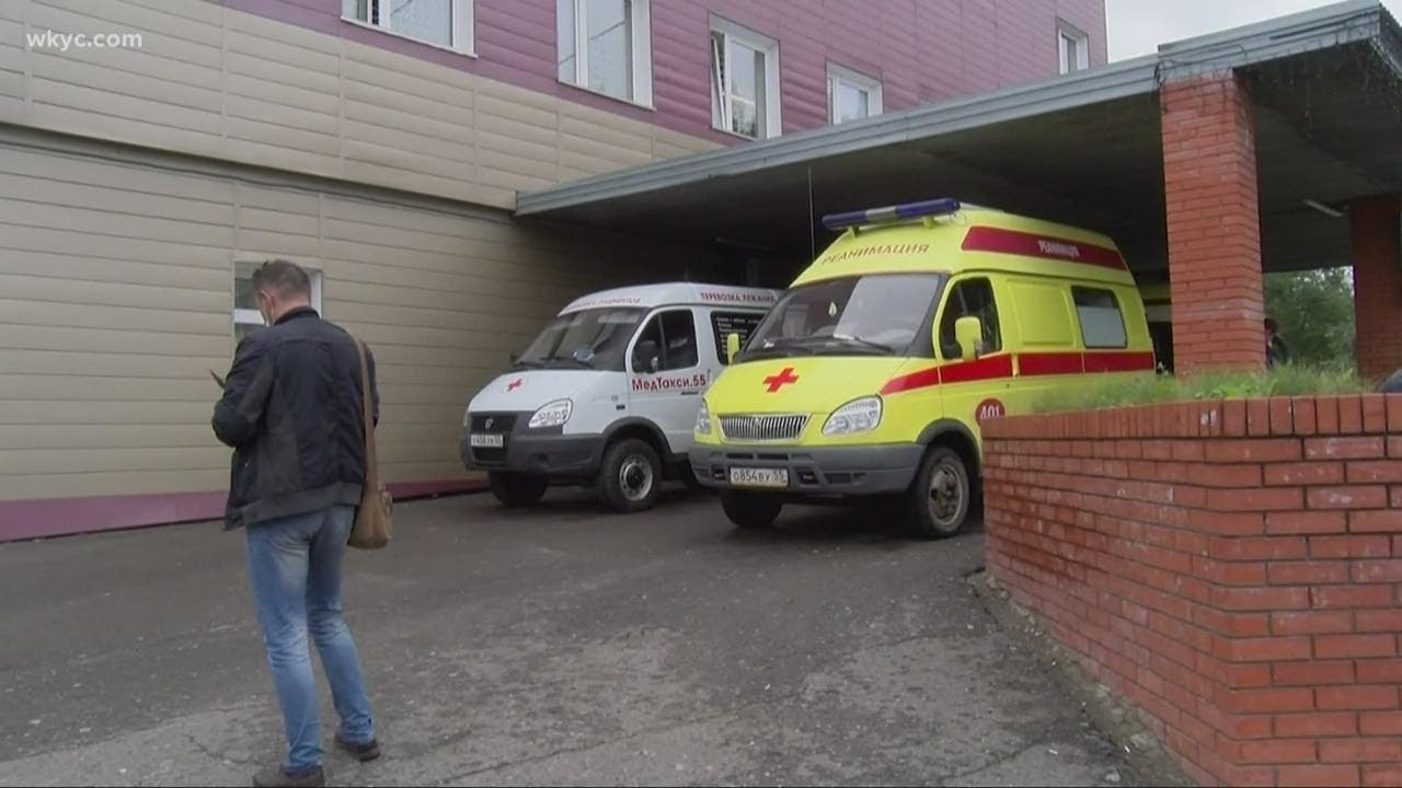 Putin Critic Hospitalized After Suspected Poisoning