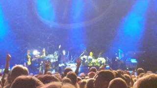 Beck - Dreams @ Wrex The Halls, Valley View Casino Center (12/10/2016)