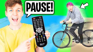 Can We Beat The PAUSE CHALLENGE In Roblox Adopt Me!? (IMPOSSIBLE)