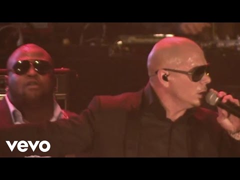 International Love (VEVO LIVE! Carnival 2012: Salvador, B...