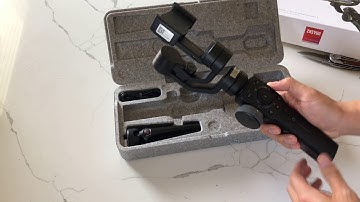 Zhiyun Smooth 4 Unboxing Video!
