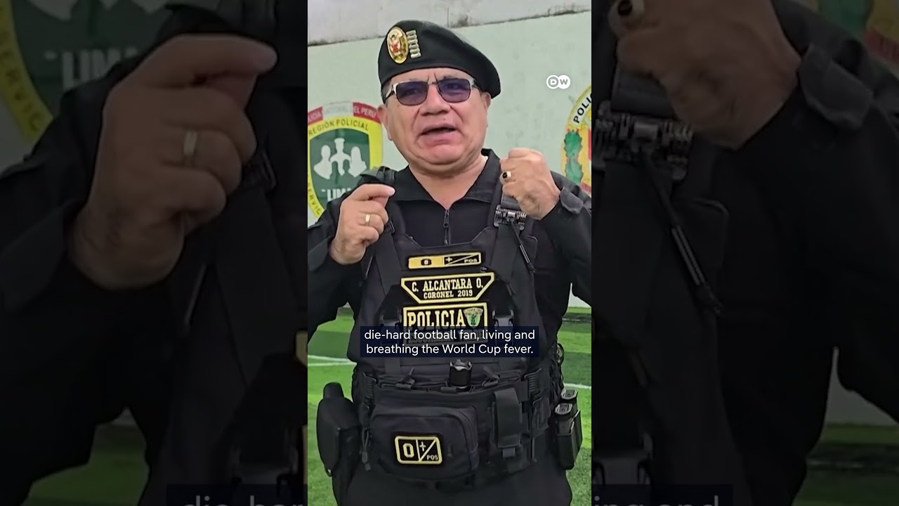 Peru Police arrest suspect disguised as World Cup Mascots | DW News