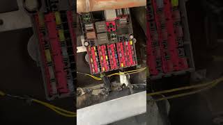 Ford Figo Fuse Box, Location & Diagram