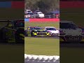 A PROPER racing battle! 🤩