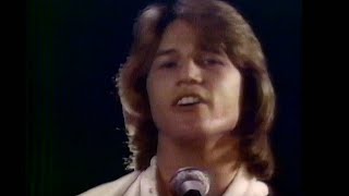 Andy Gibb &quot;I Just Wanna Be Your Everything&quot; (Official Music Video) Remastered