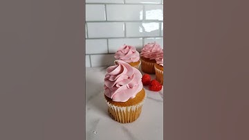 Raspberry cupcakes #shorts
