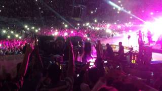 Romeo Santos Se Acerca A Sus Fans ,Fiestas De Octubre 25,10.13