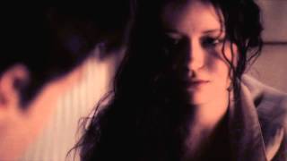 Simon River Tam Hold Me Now