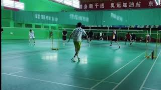 你们要的防守训练来了 #羽毛球 #羽毛球单打 #是时候展现真正的技术了 #出手即证明 #拿球说话