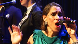 Tombe la neige - Pink Martini ft. China Forbes | Live from SFJAZZ - 2019 Resimi