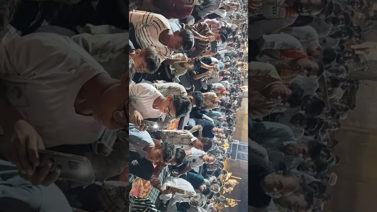Vicky Hindowala  is live!