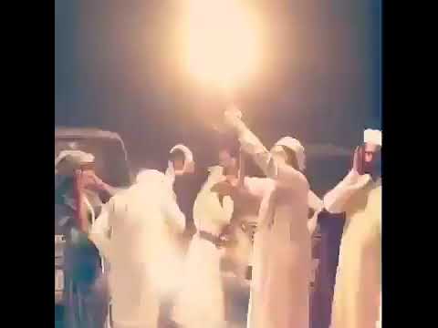 الله حيهم