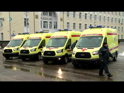 Автопарк медицинских организаций Коми пополнился на 28 новых машин скорой помощи