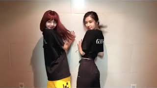 BLACKPINK Instagram update - Lisa & Rose(so cute)- BLACKPINK Instagram update - Lisa & Rose(so cute)-