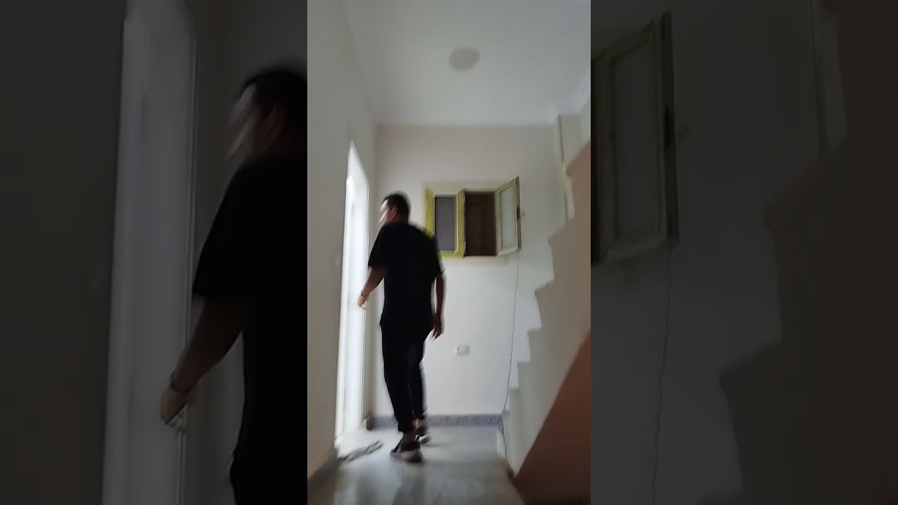 للبيع فيلا بمدينة حدائق اكتوبر بالمنطقه الرابعه ثلاث ادوار ناصيه بجوار جميع الخدمات تشطيب الترا سوبر