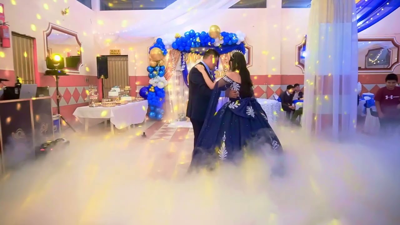 Vals Principal (NIEBLA BAJA Y PIROTECNIA FRIA)