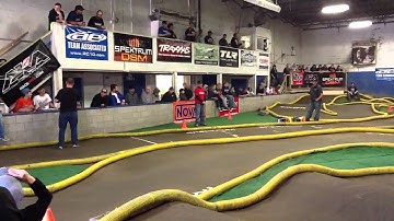 SHort Course Showdown Driver Introduction 2wd A-main