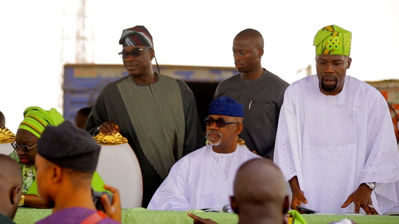 K1 DE ULTIMATE, GOV. DAPO ABIODUN, MC OLUOMO, DIGNITARIES AT ADEBAYO ...