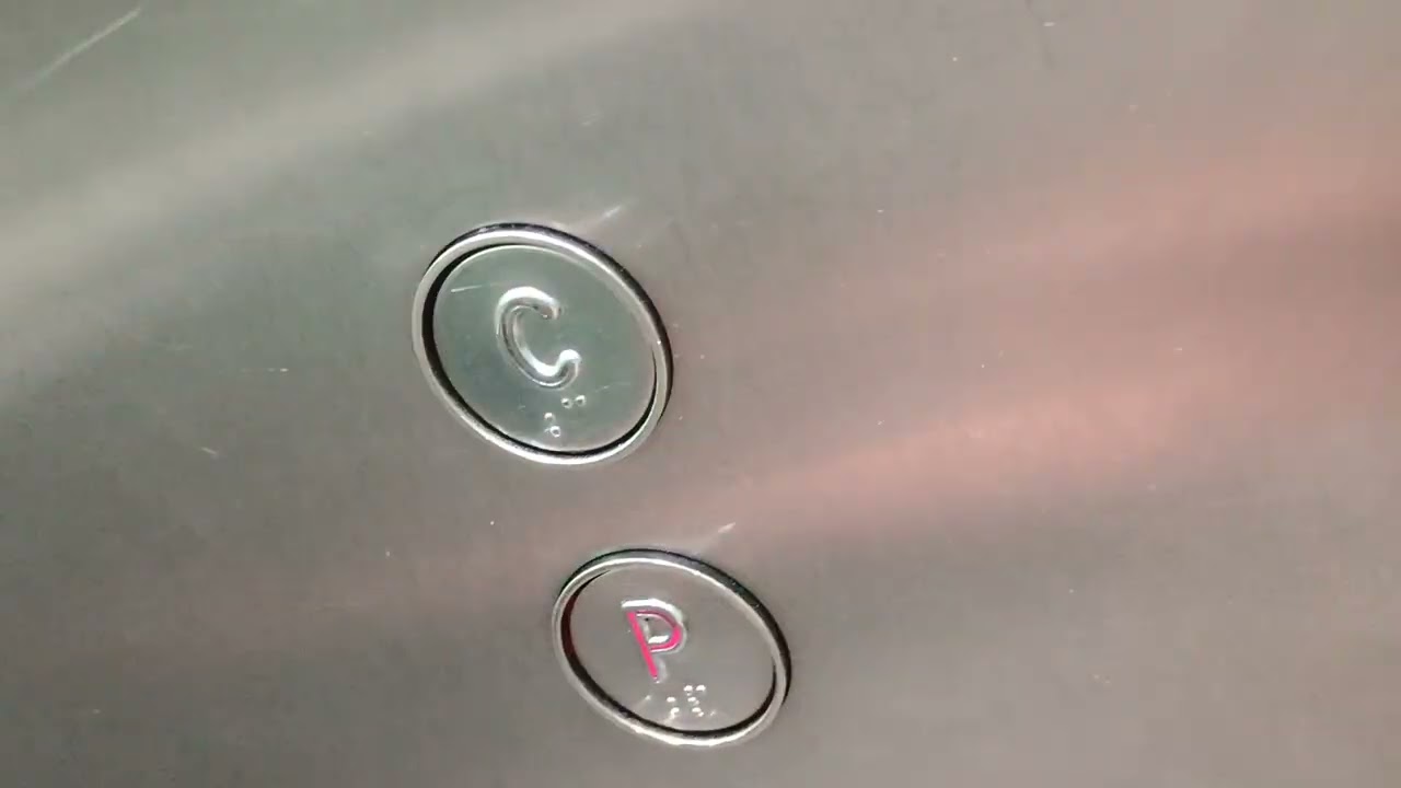 SYDNEY LIFTS AT MACQUARIE UNIVERSITY STATION METRO STATION SYDNEY AUSTRALIA NSW AUSTRALIA NSW 