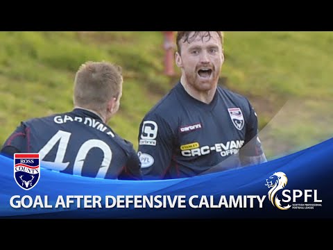 Curran scores after amazing bad luck in defence!