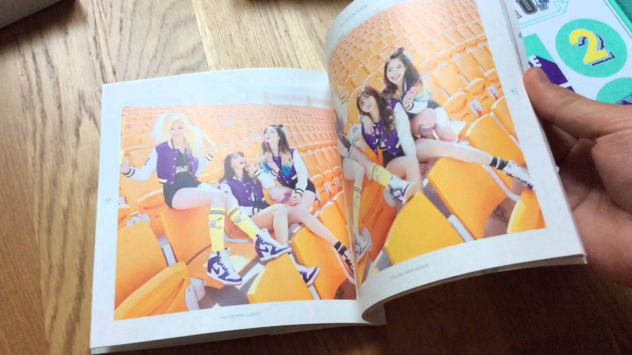 [Unboxing] TWICE 2nd Mini Album "Page Two" - YouTube