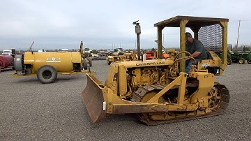 2015 April Consignment Lot 512: CAT D2 Dozer