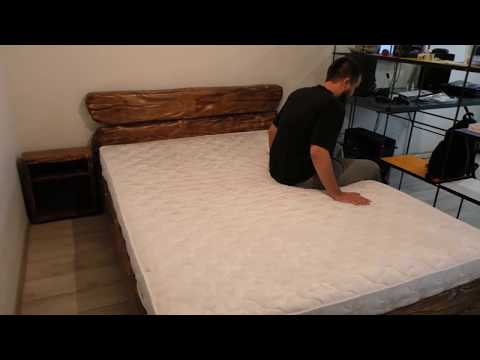 Кровать и тумбочки в спальню в стиле рустик