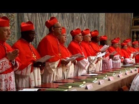 Vidéo: Où les cardinaux votent-ils pour le pape ?