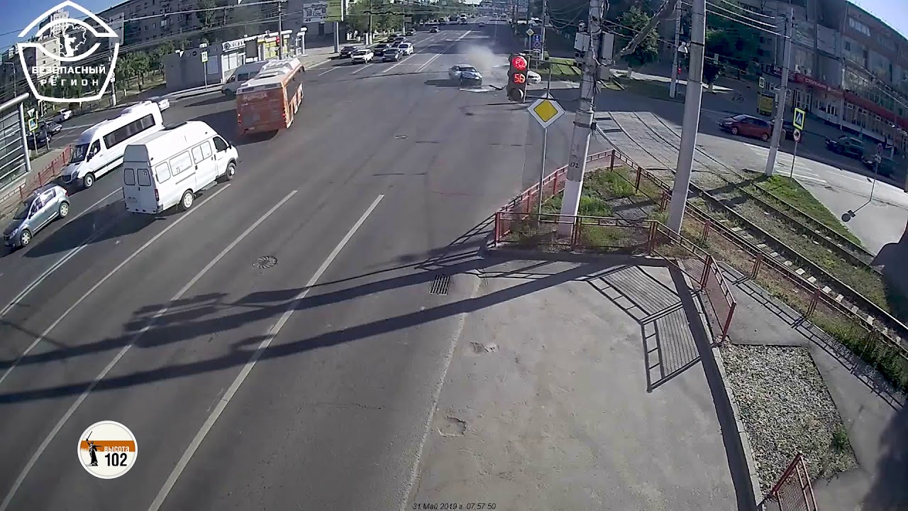 Дтп инфинити волгоград