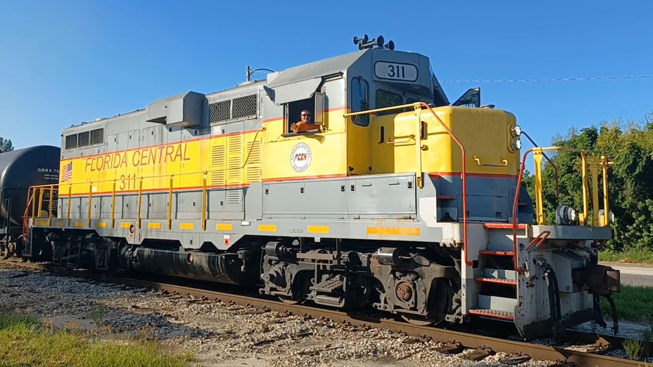 Railfanning The Florida Central Railroad In Orlando, FL