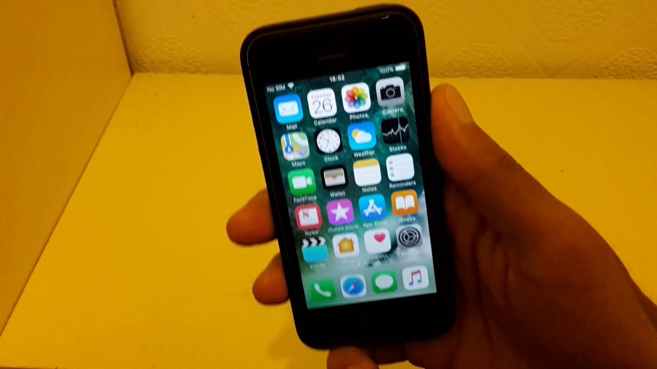 iPhone SE Leather Case Midnight Blue Setup YouTube