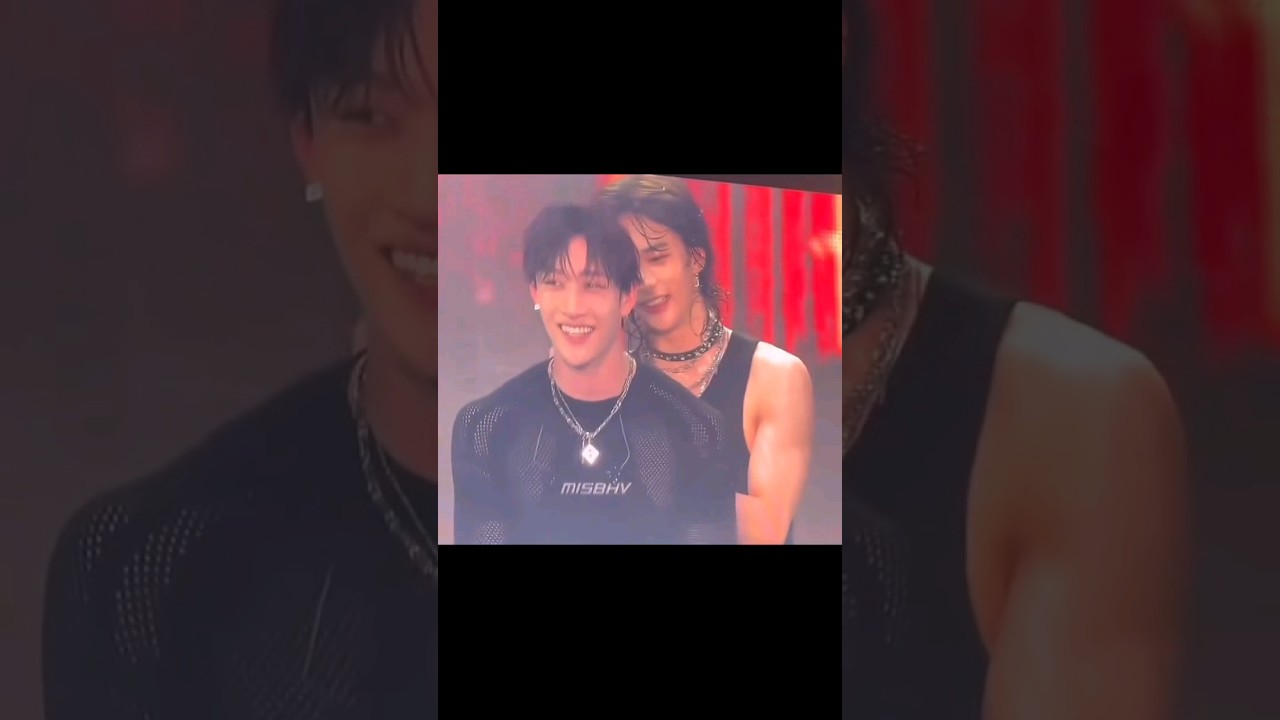 Hyunjin letting his intrusive thoughts win😂 