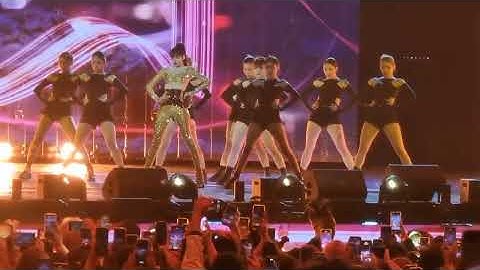 LISA LALISA & MONEY Performance at @Le Gala des Pieces Jaune Paris (FULL)