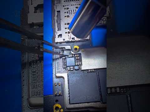 How to Remove and Install a Capacitor in Mobile Phones | Quick Repair Tips #repair #youtubeshorts