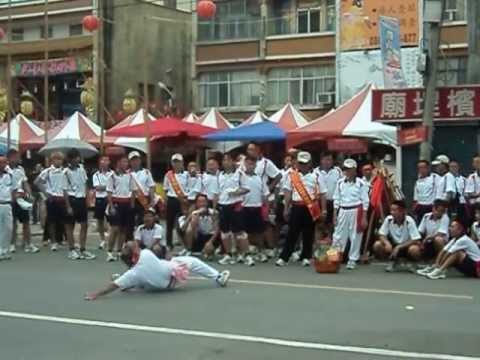 2012.5.4【建興武館宋陣】IN【西港慶安宮】醉拳表演片段