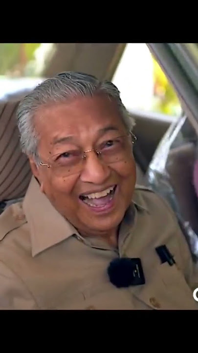 Agak2 berapa harga SAGA yg TUN M signed ni.. RM200k?