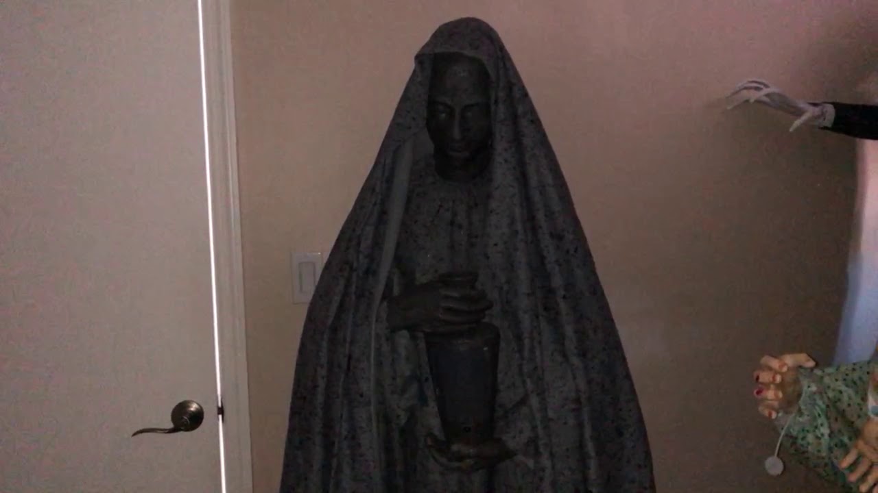Untimely Death Statue| Spirit Halloween