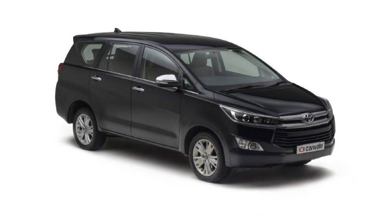 2018 Toyota Innova Crysta Car Interior And Exterior Cleaning