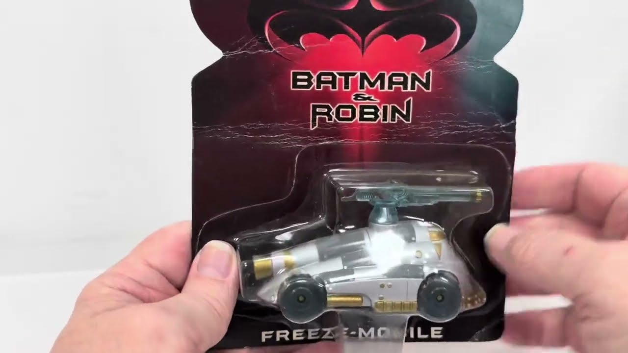 Vintage Kenner 1997 DC Comics Batman & Robin - The Freeze-Mobile
