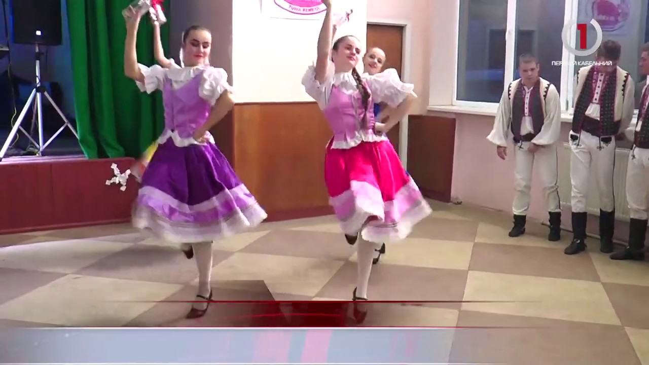 Гурки та смаженина. В селі Тур’я Ремета відбулося традиційне щорічне свято «Словацька забіячка»