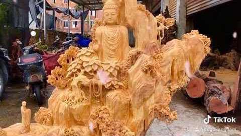 Tác phẩm: “Bái Phật” Gỗ Nhai Bách quý hiếm, cực đẹp, thơm ngọt nhẹ ngào tinh tế. Chạm khắc mỹ nghệ