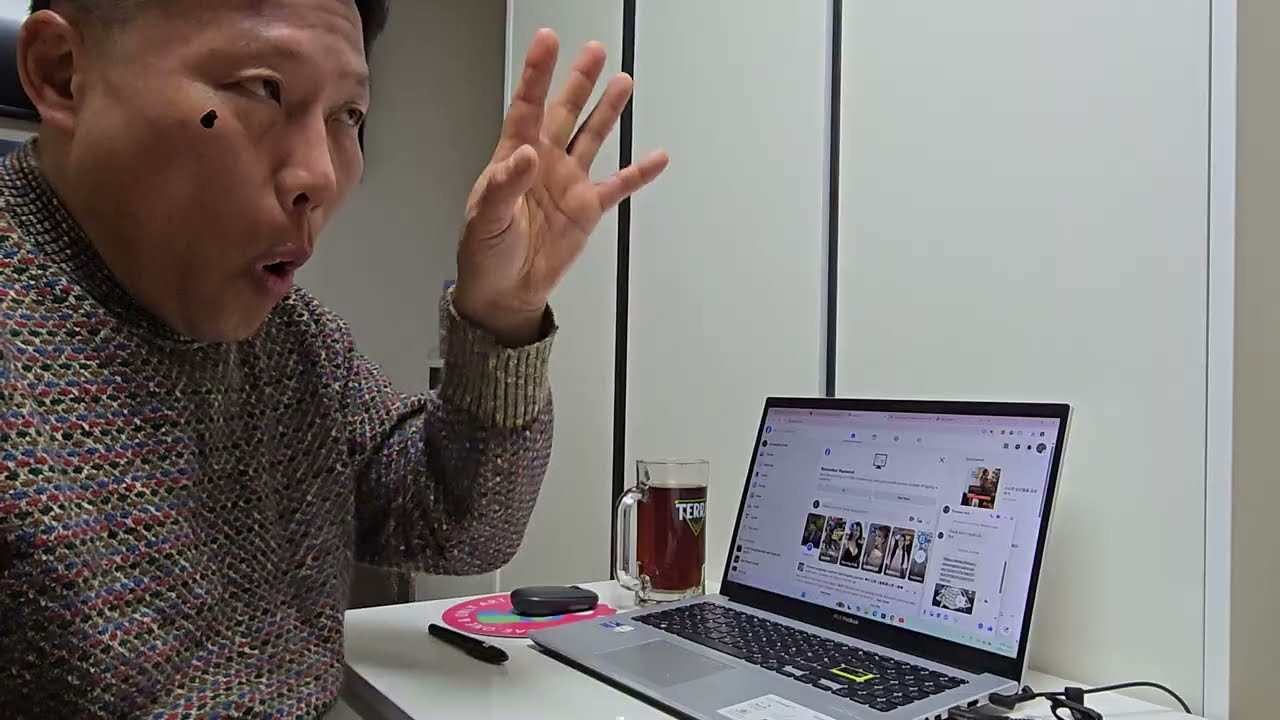 Koreans avoid becoming a manager in preference of no burden simple work responsibilities. 직원들 승진 싫어함