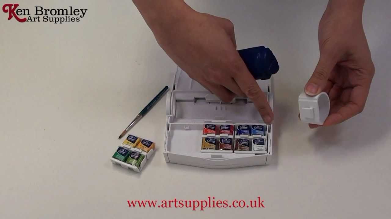 Winsor & Newton Cotman Watercolor Field Box Set